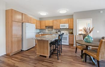 Eat in kitchen